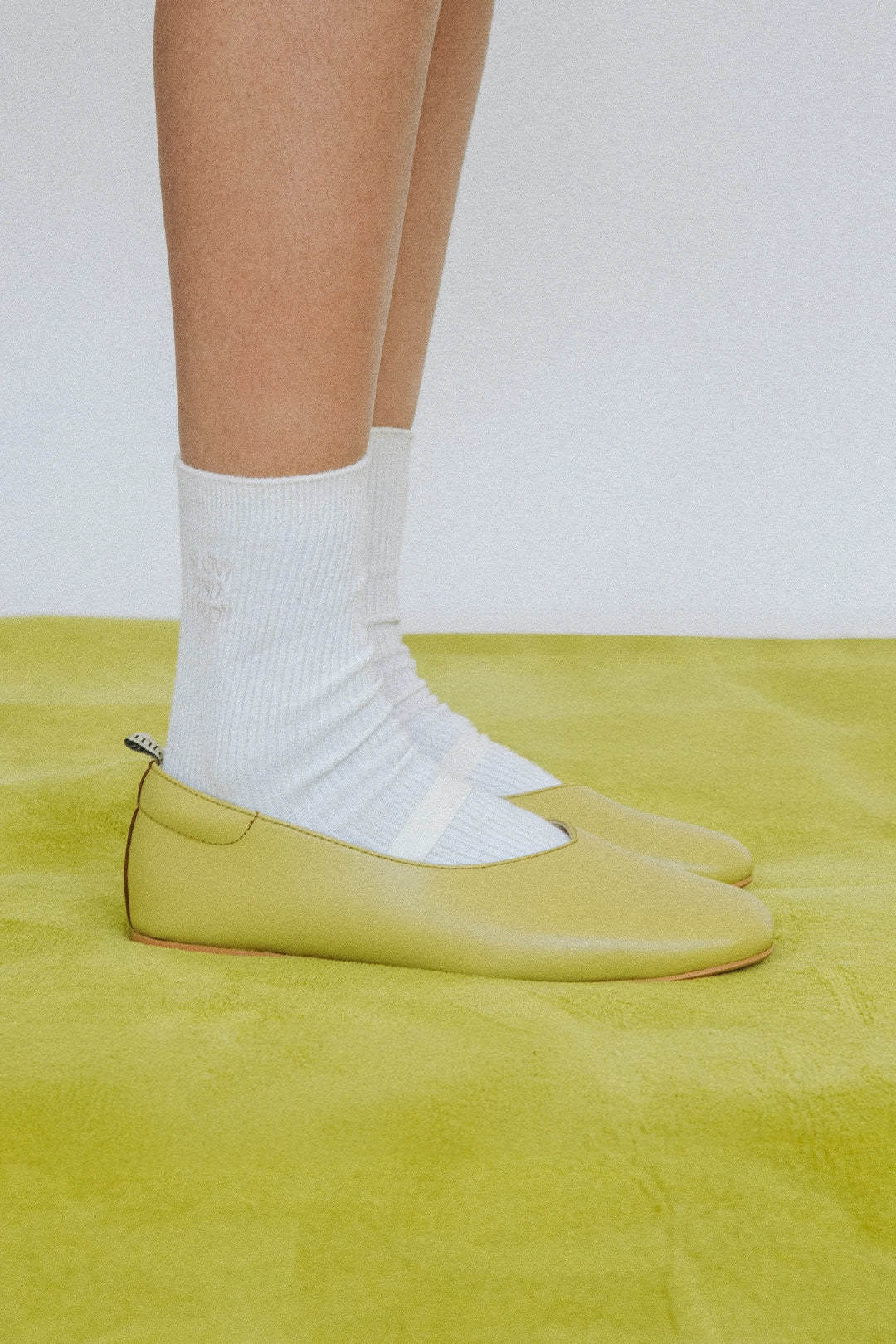 The Ballerine Flat in Pear (with garter strap) - Image 3