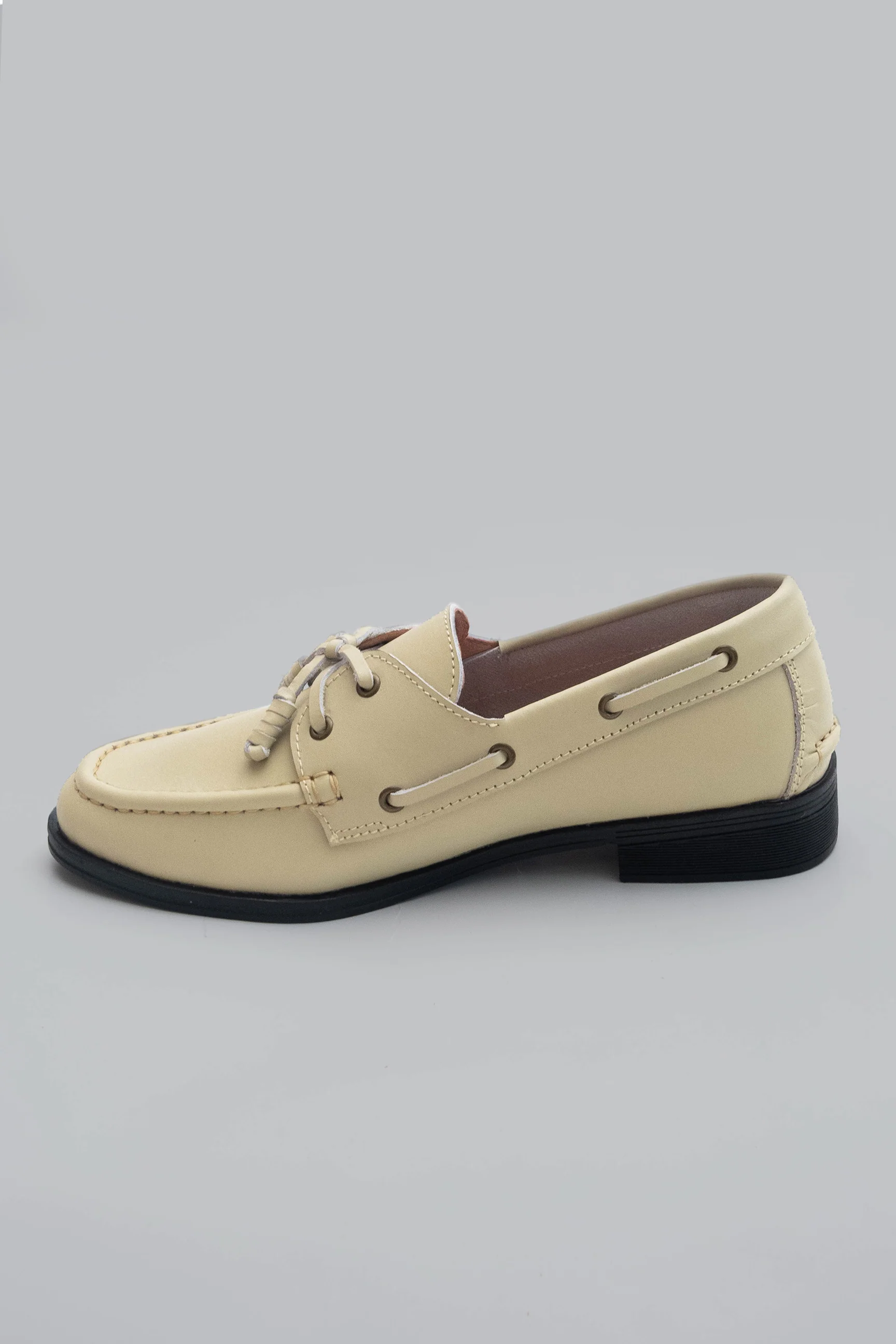 The Boat Loafer in Cream - Image 4