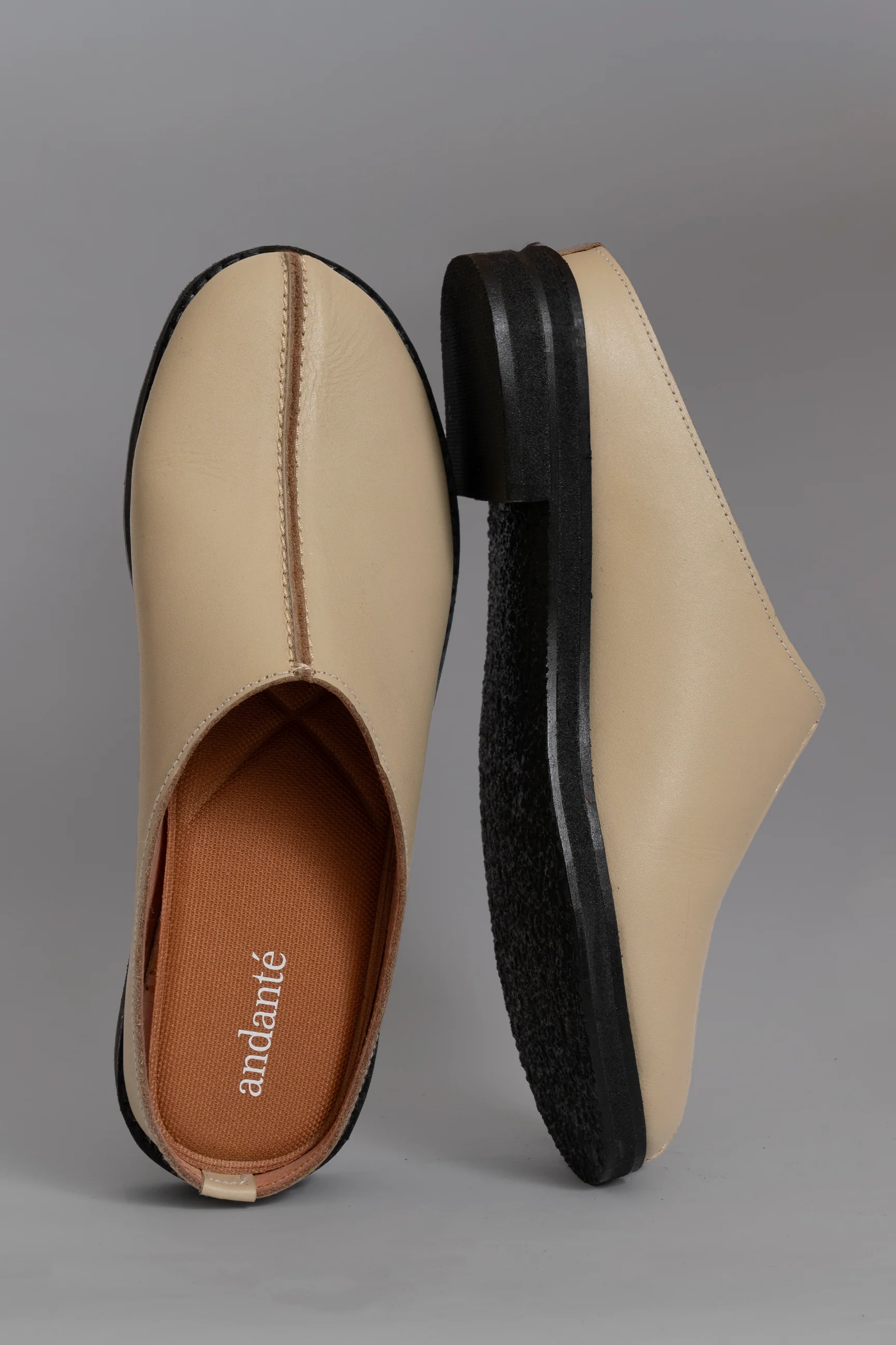 The Clog Mule in Cream - Image 5
