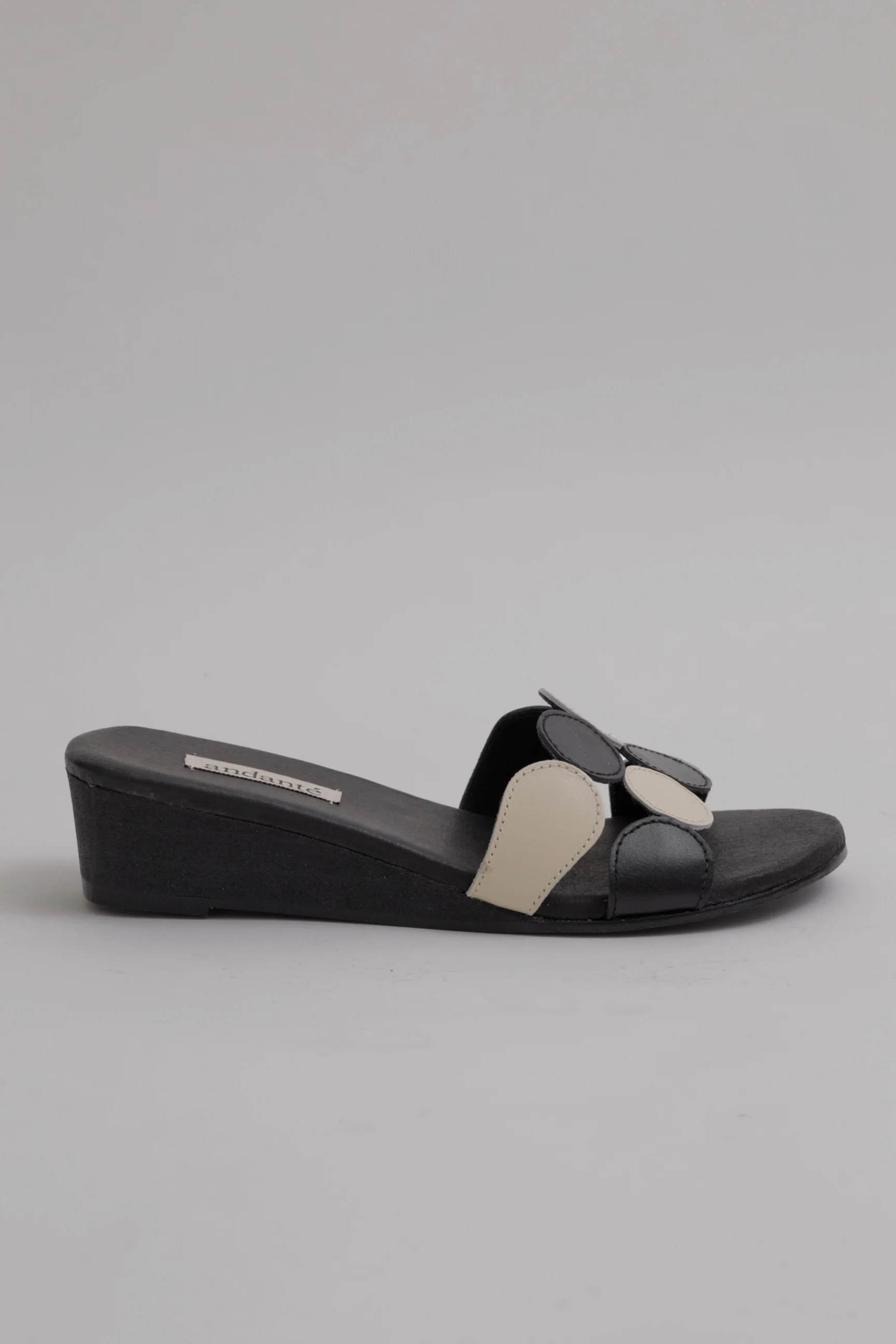 The Polka Heel in Black & White - Image 2
