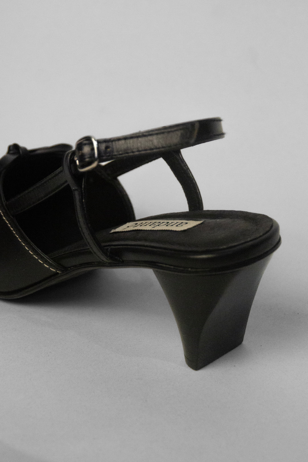 The Ribbon Kitten Heel in Black - Image 5